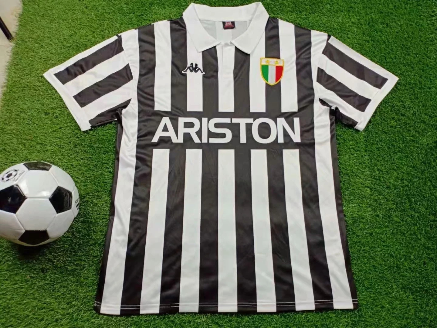 1984 Season Juventus Home Black-White Color Football Shirt