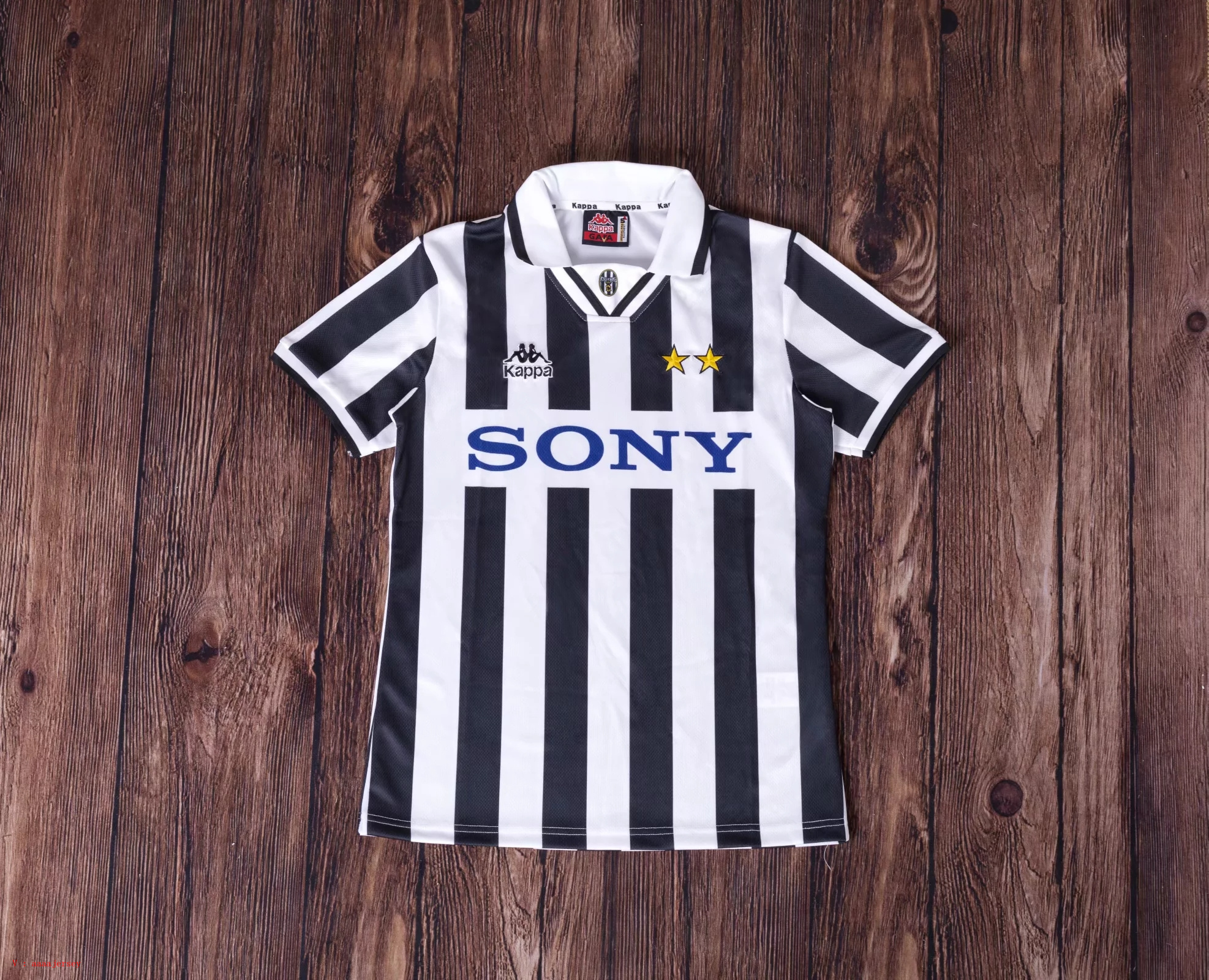 1995-1997 Season Juventus Home Black-White Color Football Shirt