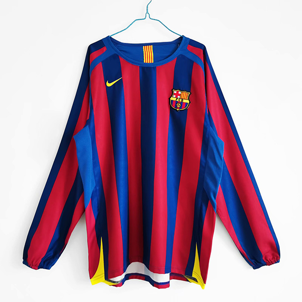 2005-2006 Season Barcelona Home Long Sleeve Football Retro Jersey