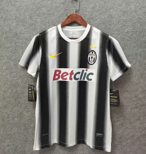 2011-2012 Season Juventus Home Black-White Color Football Shirt