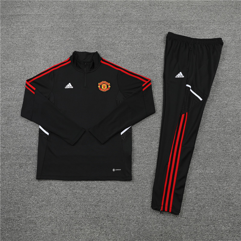 22-23 Season Manchester United Black Color Football Sweater Set