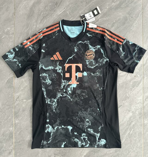 24-25 Season Bayern Munich Away Black Color Football Jersey