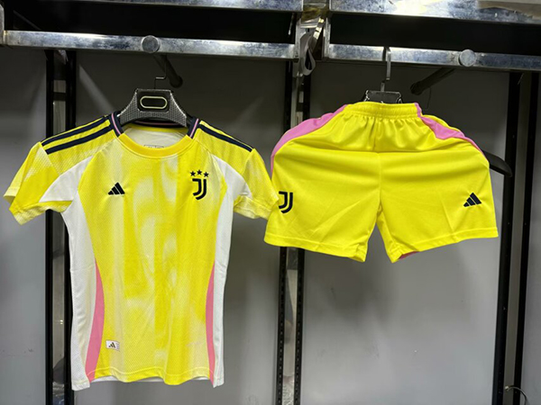 24-25 Season Juventus Away Yellow Color Kids Football Uniform