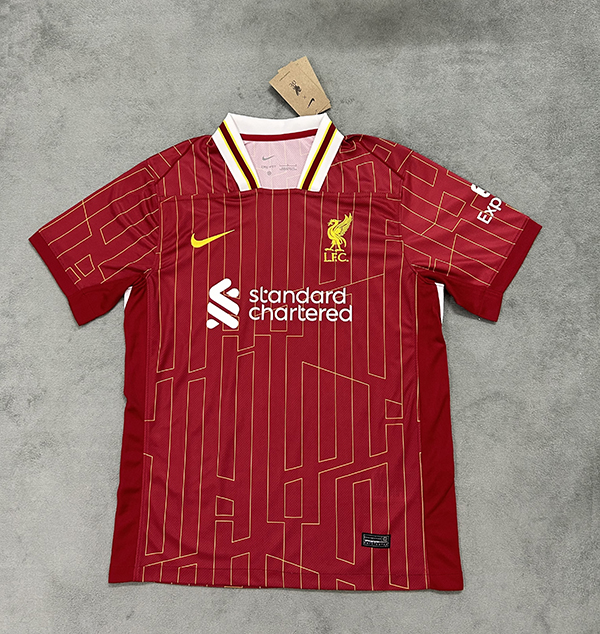 24-25 Season Liverpool Home Red Color Football Jersey