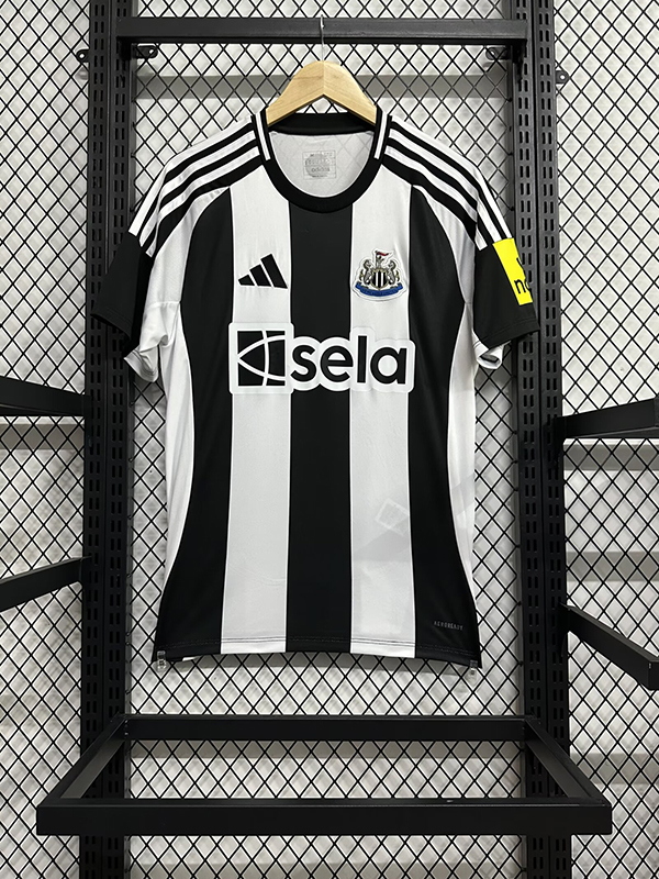 24-25 Season Newcastle Home Black-White Color Football Jersey