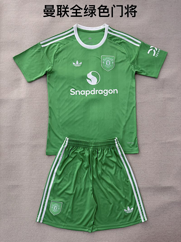 25-26 Season Manchester United Goalkeeper Green Color Kids Football Uniform