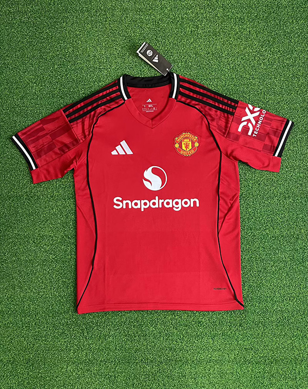 25-26 Season Manchester United Home Red Color Soccer Jersey